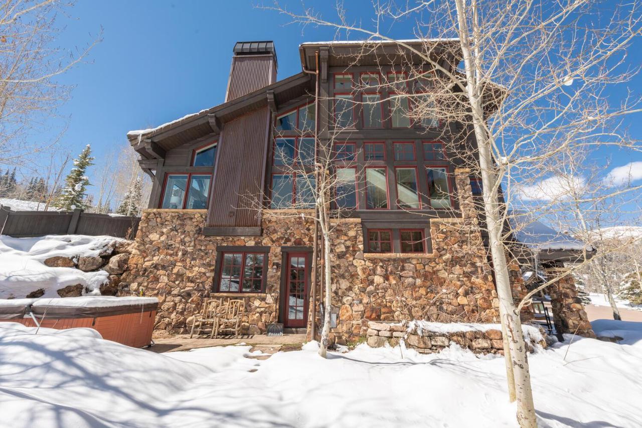 Deer Valley Luxury Home, Outdoor Seating, Hot Tub パークシティ エクステリア 写真